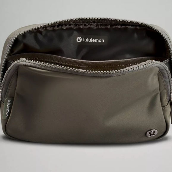 SOLD - NWT Lululemon Everywhere Belt Bag 1L - Green - Picture 6 of 9